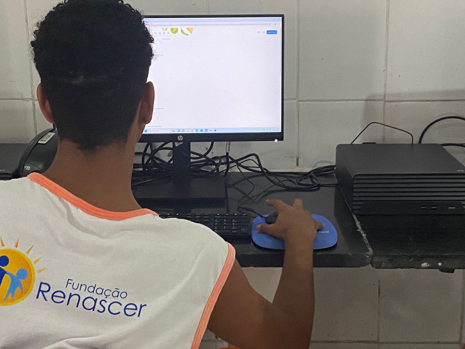 Socioeducandos da Caseip iniciam curso de Informática Básica